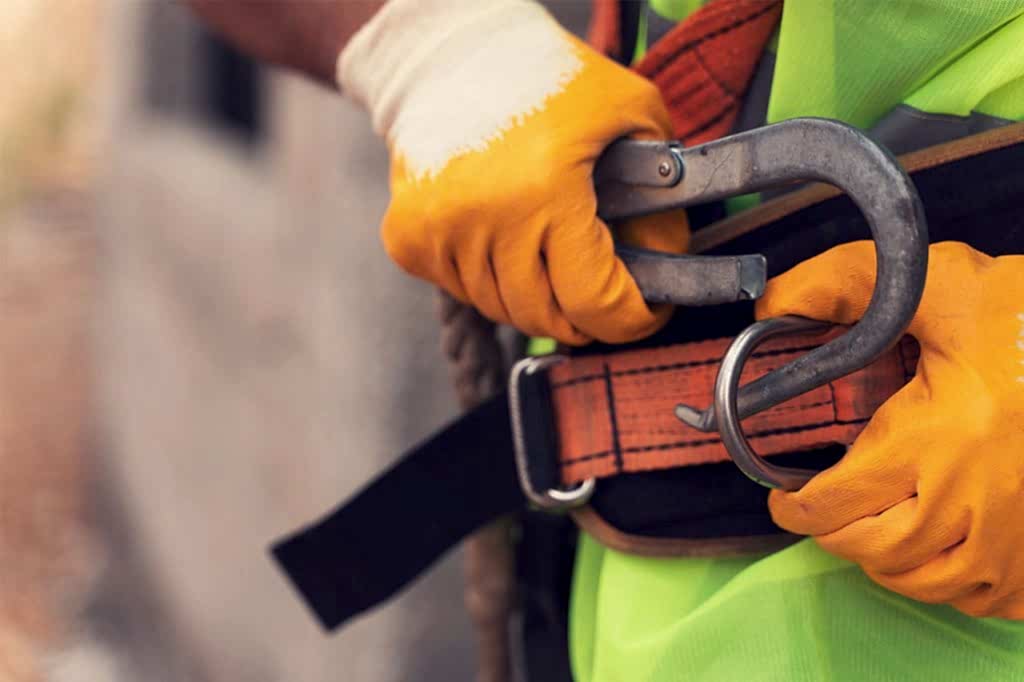 Dış Cephe İskelelerinde Güvenli Çalışma