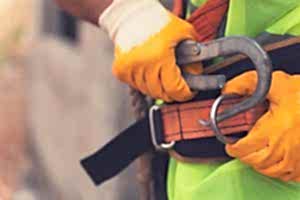 Dış Cephe İskelelerinde Güvenli Çalışma